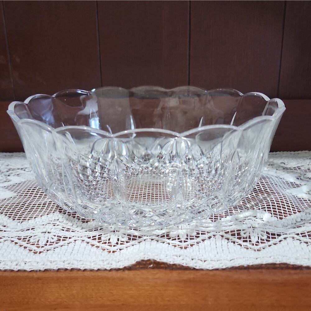 Clear Pressed Glass Bowl, Geometric, Round, Glossy Finish, 23 cm, 10 cm Tall